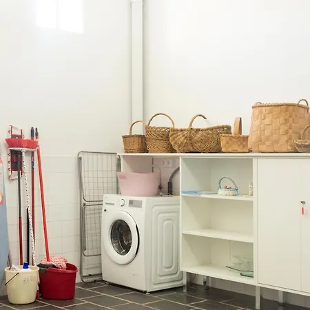 Semesterbostad Casa Minu Brion